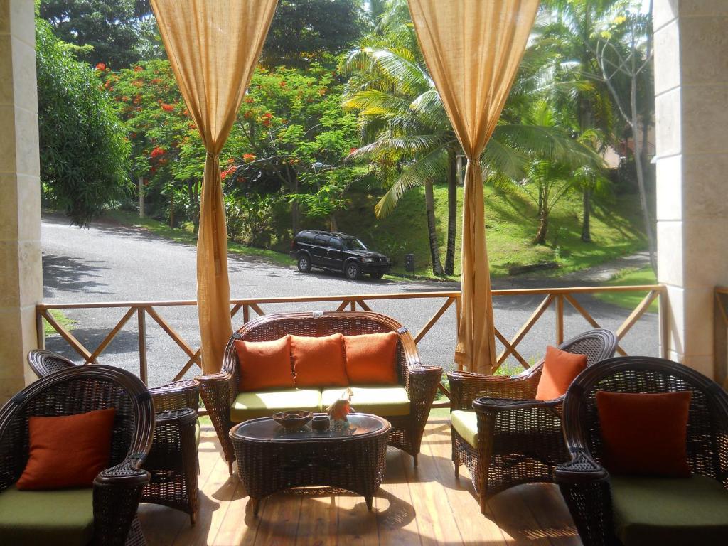 Tambora Beach Suites Punta Balandra Екстериор снимка